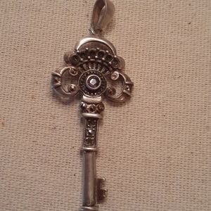 Vintage 925 Sterling silver key
